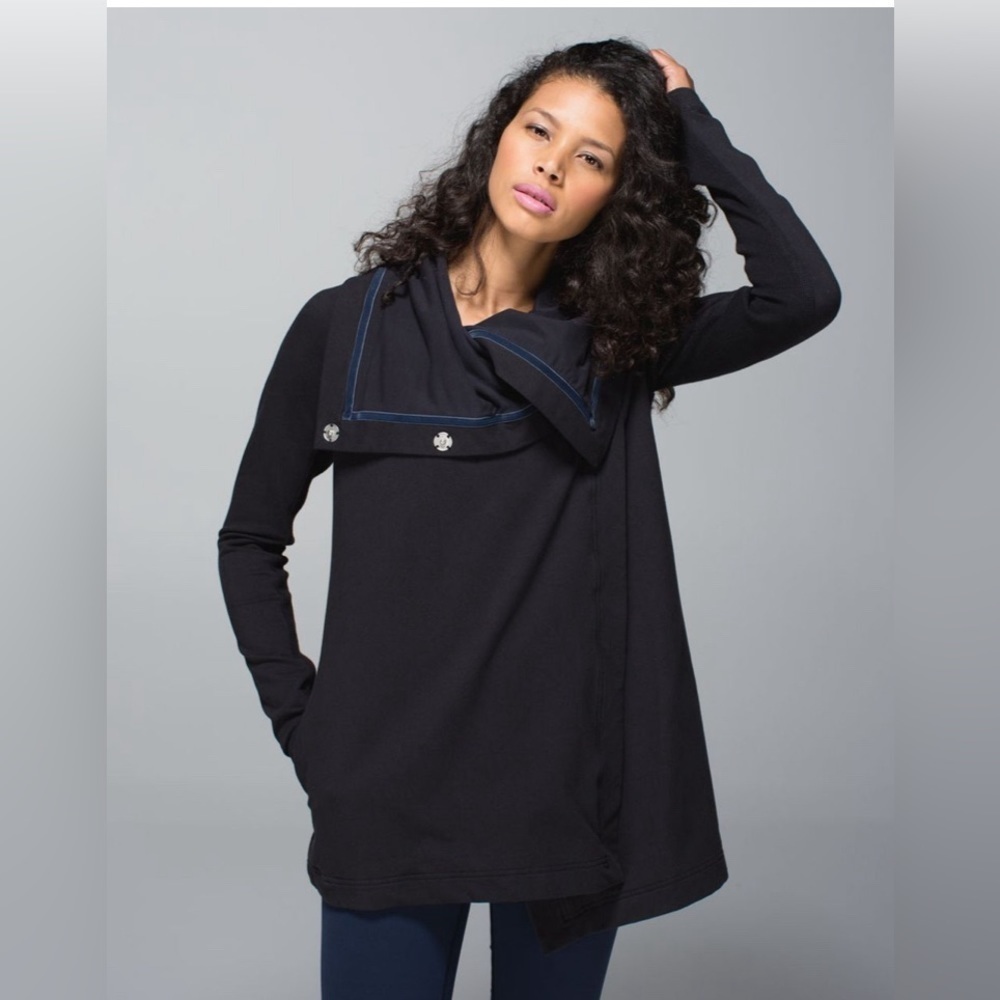 Lululemon - Savasana Wrap - US8 - Picture 11 of 15